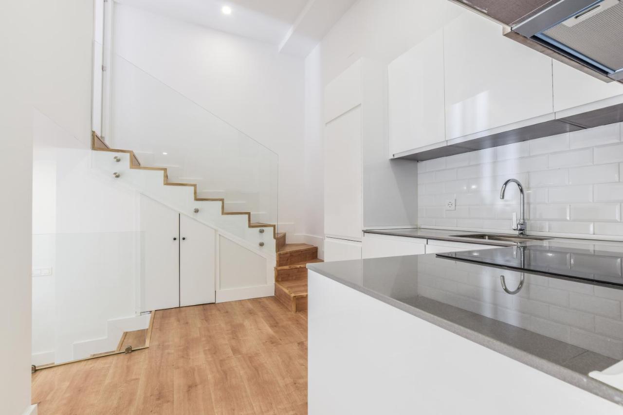 Apartamentos Reformados En Vallecas Madrid Exterior foto
