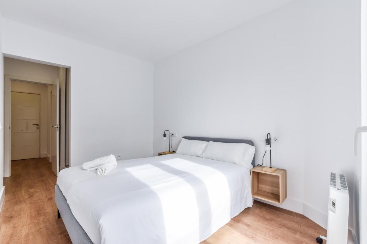 Apartamentos Reformados En Vallecas Madrid Exterior foto